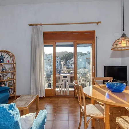 Niell Apartment *