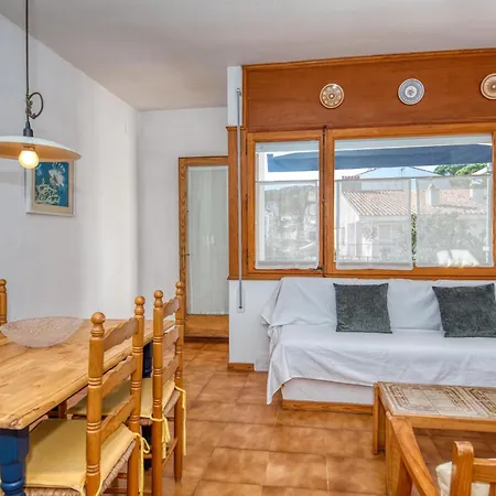 Niell Apartment