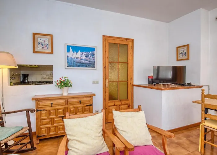 Niell * Calella De Palafrugell